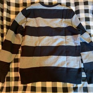 Vintage Nike Crew Neck!!